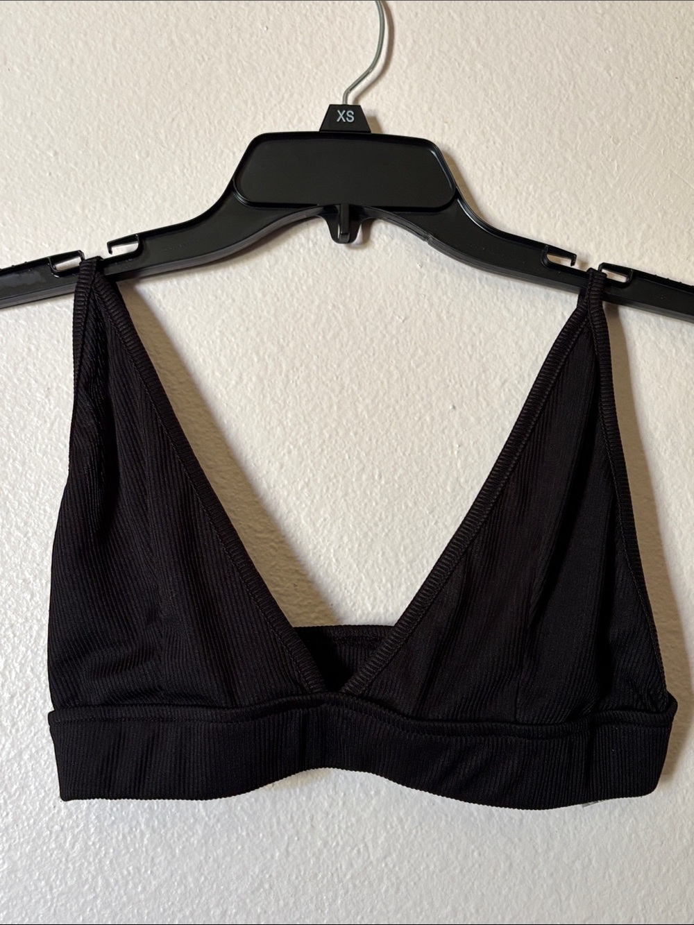 SHEIN Black Ribbed Triangle Bralette